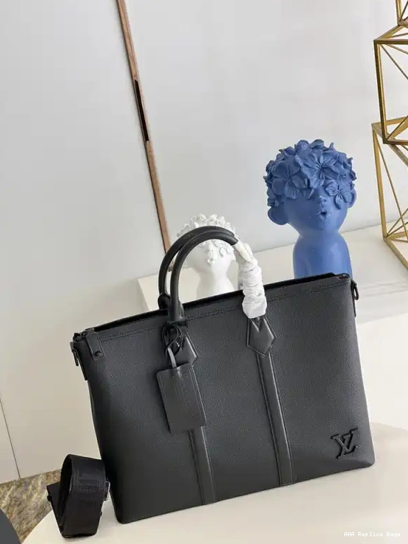 Aaa replica bags IT LOUIS TOTE VUITTON LOCK 0501